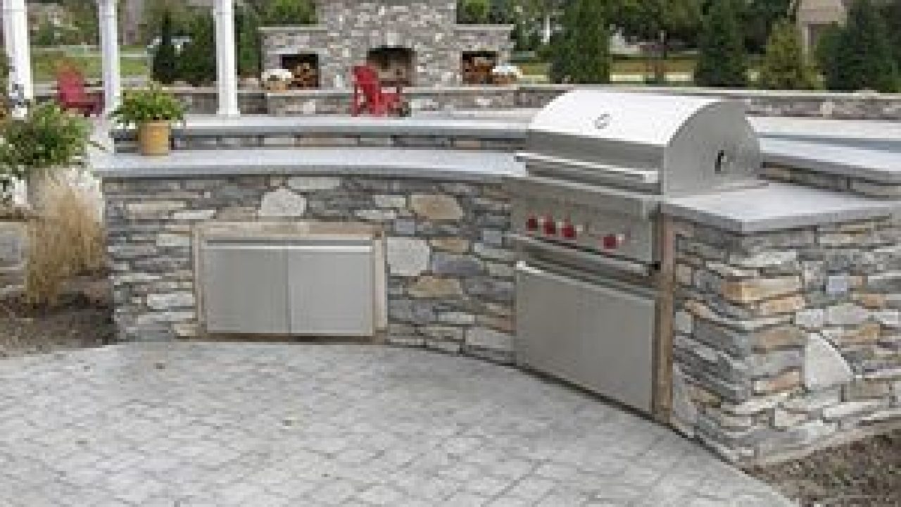 Outdoor Kitchens And Concrete Coutertops